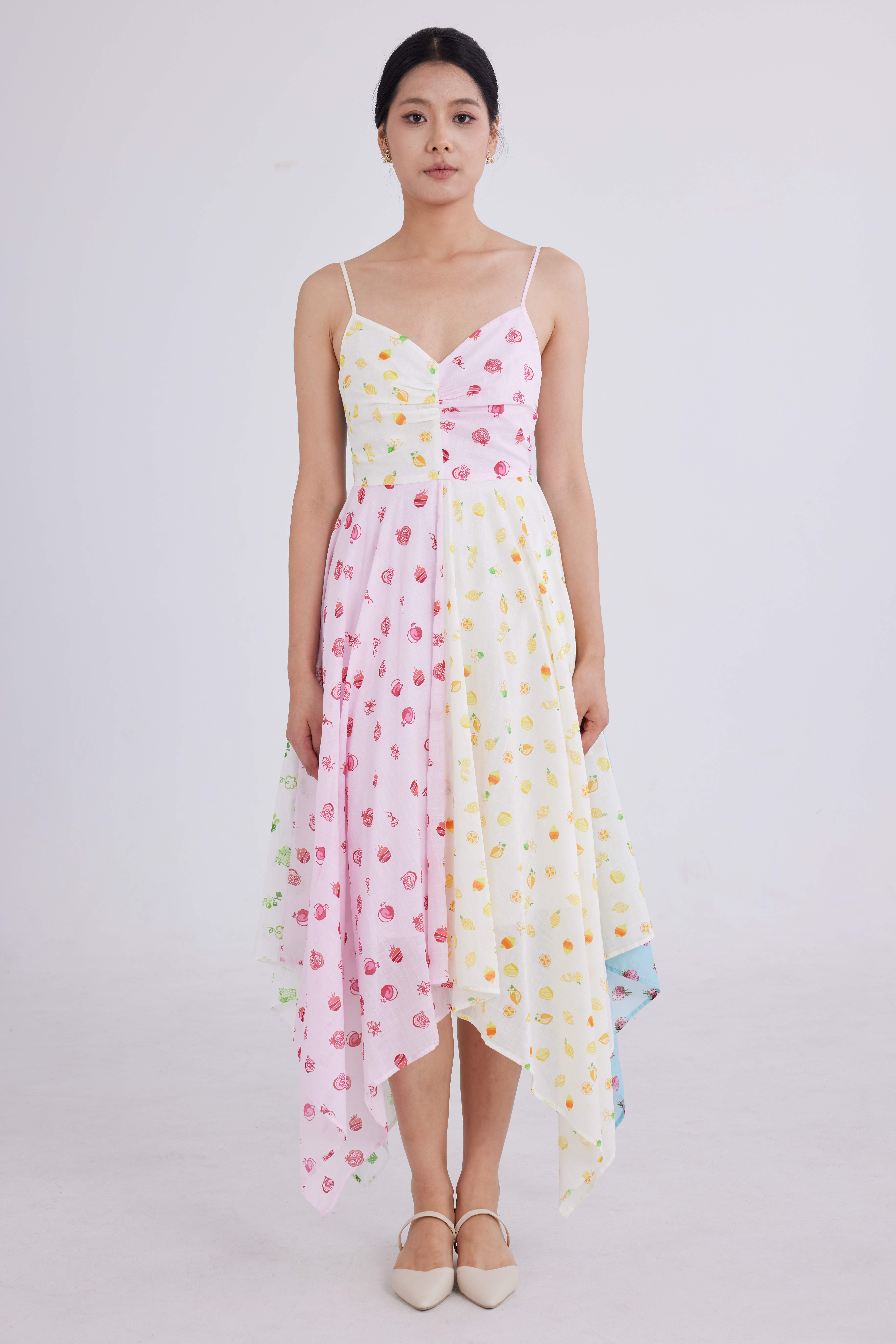 Four-color printed dress with square skirt