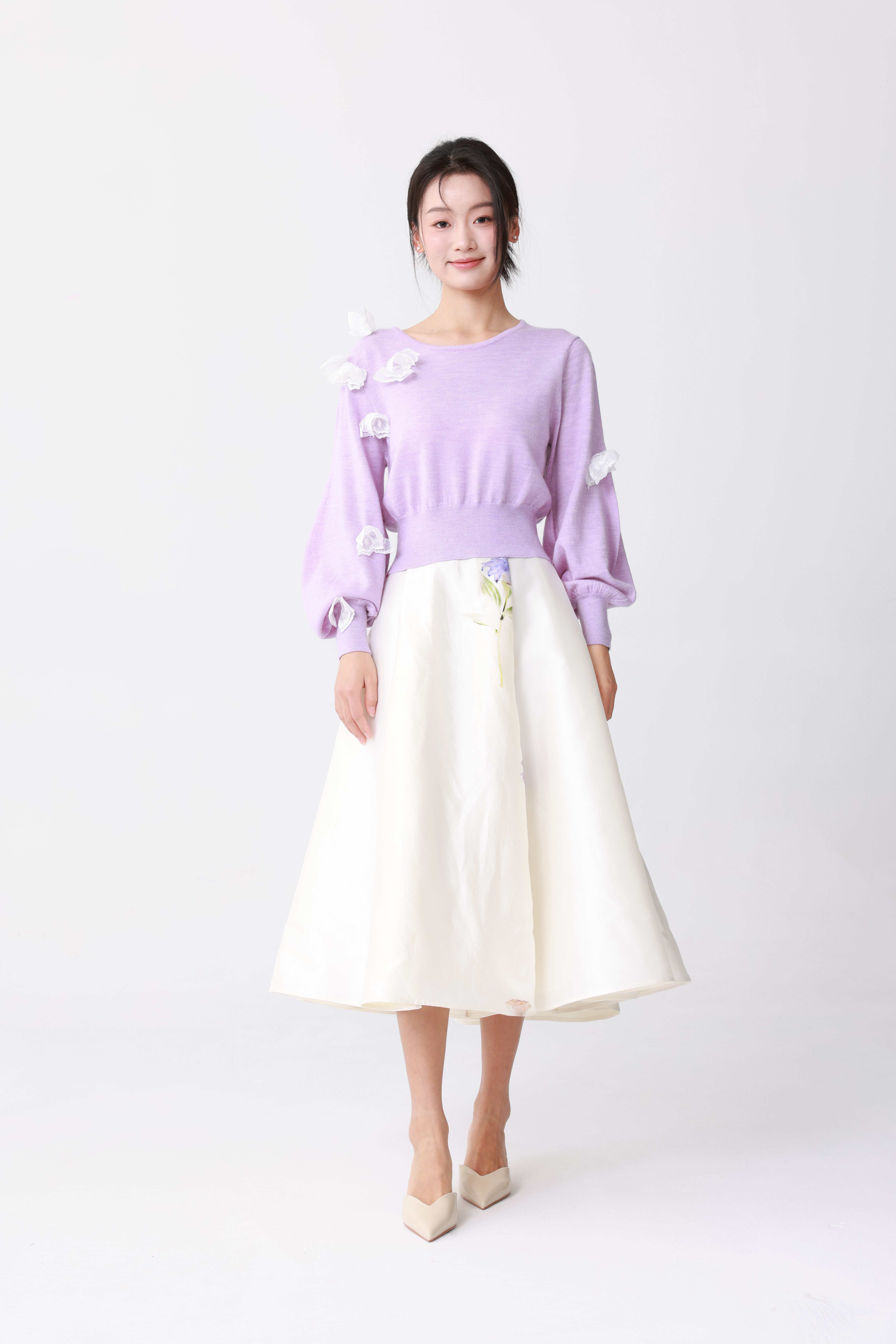 Horseshoe sleeve sweater